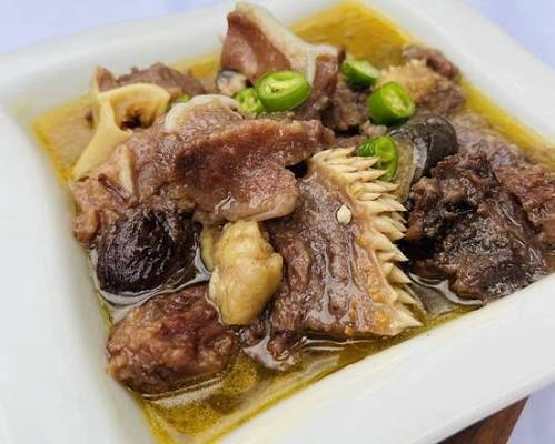 INHLOKO (COW HEAD)